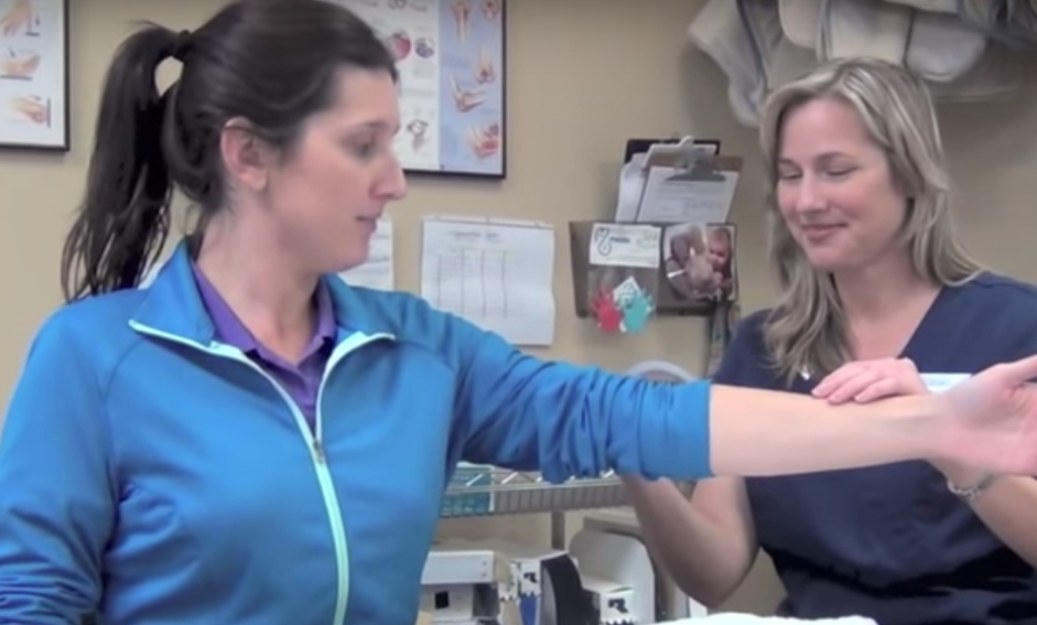 hand patient and therapist